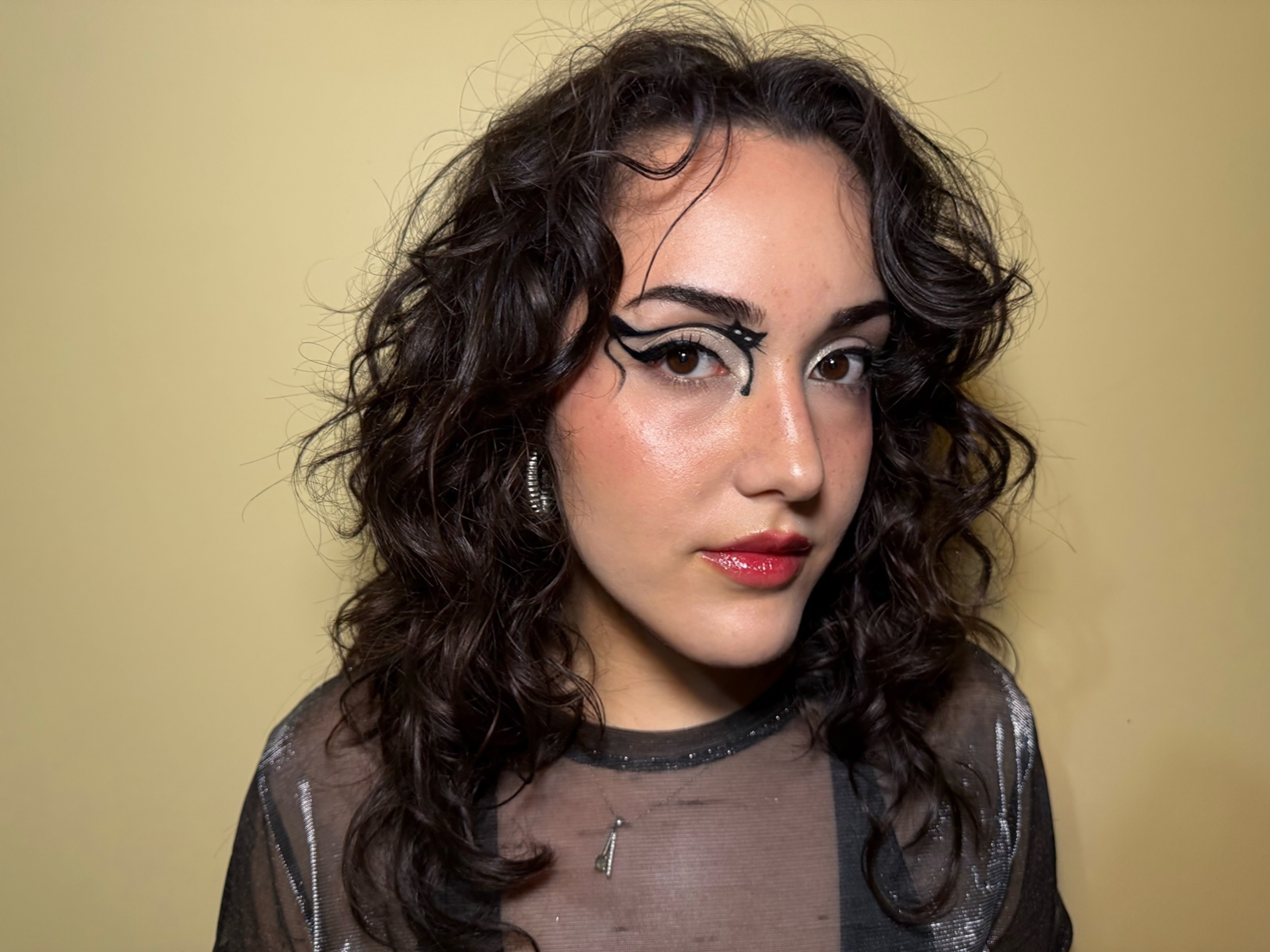 Editöryal göz makyajı - smokey cat eye II